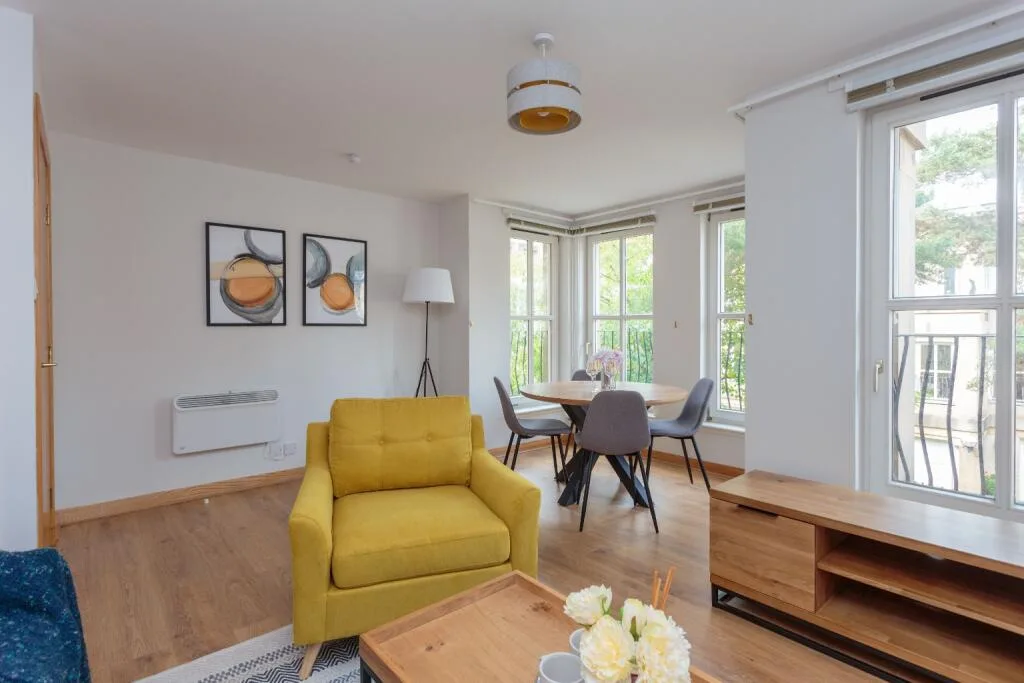 2 bedroom flat for rent