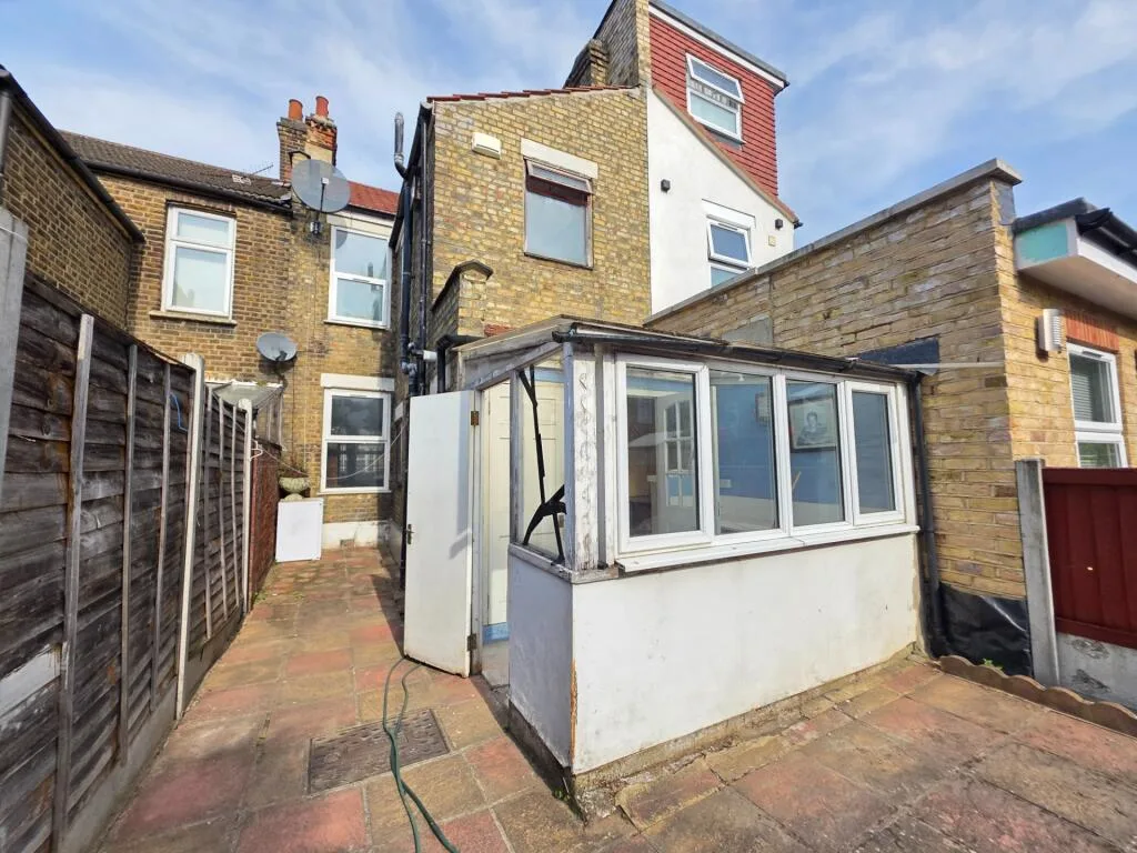 3 bedroom house for rent