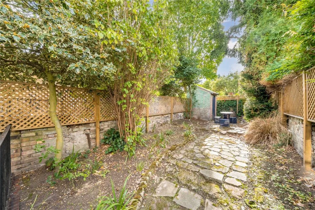 3 bedroom terraced house for rent