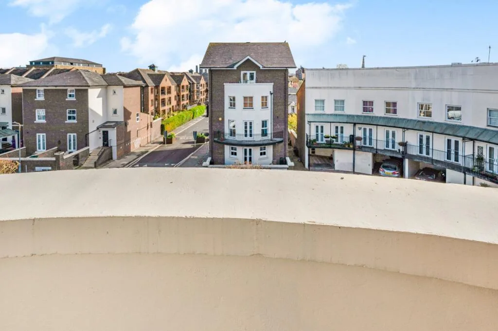 3 bedroom property for rent