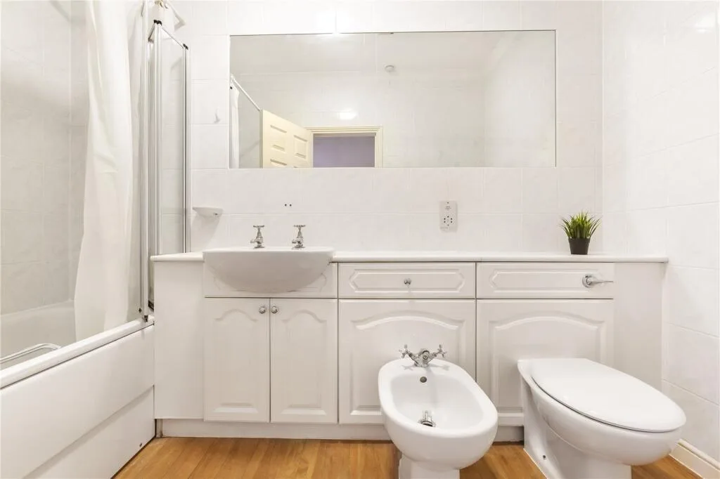 4 bedroom apartment for rent