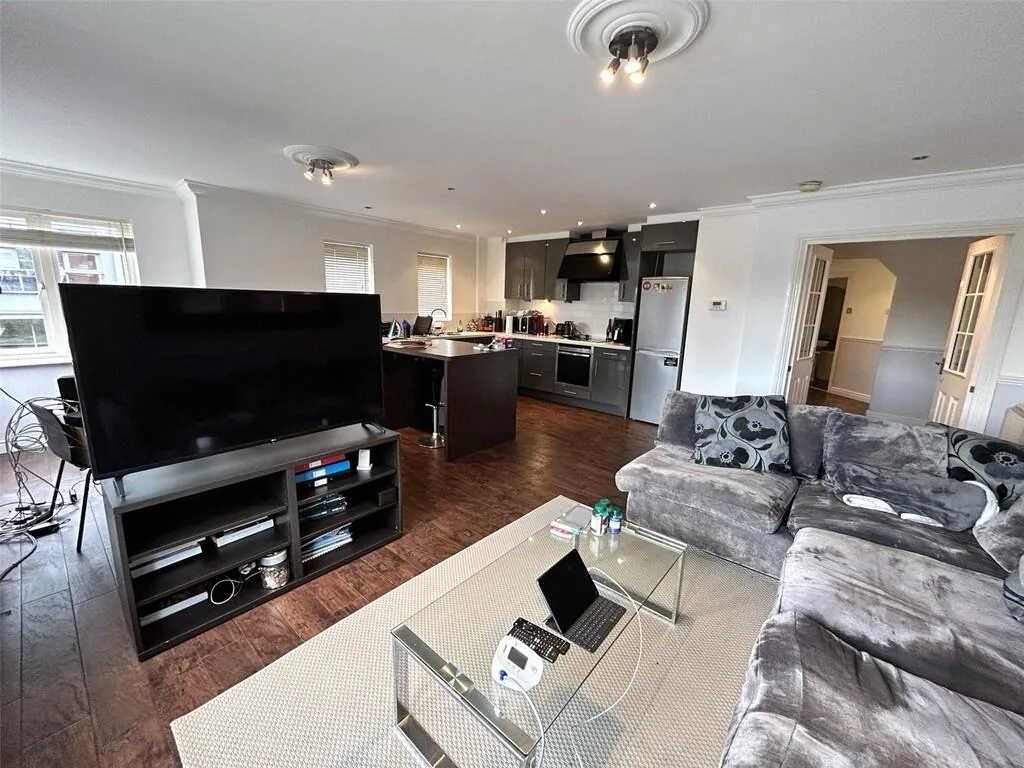 2 bedroom apartment for rent