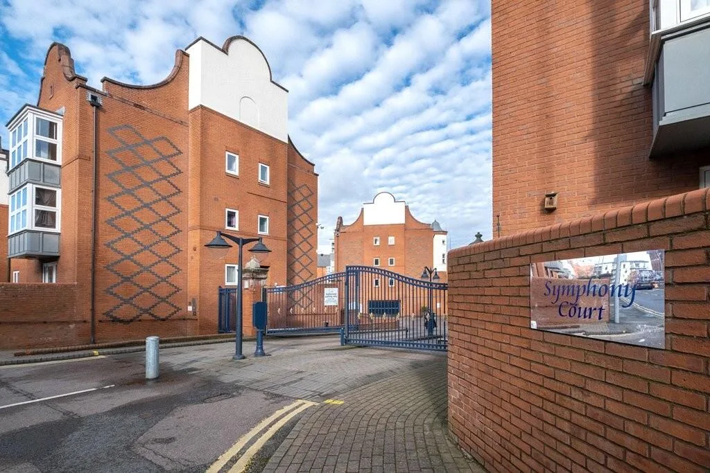 2 bedroom apartment for rent
