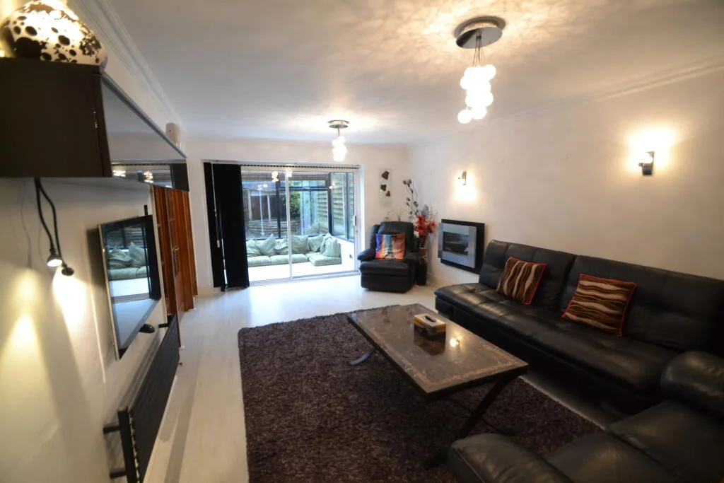 4 bedroom house for rent