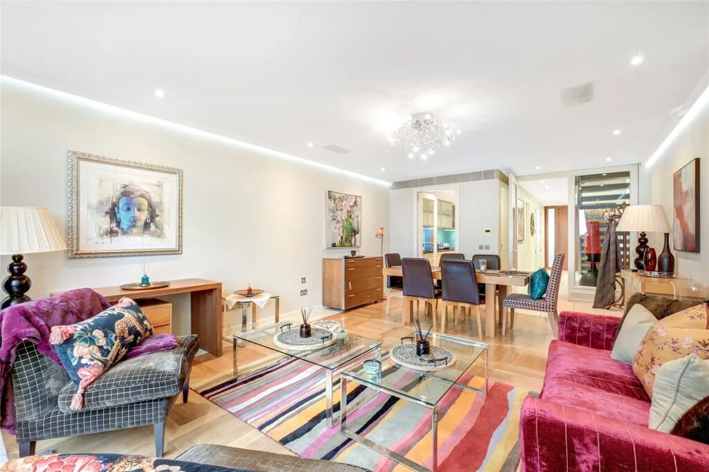 4 bedroom flat for rent