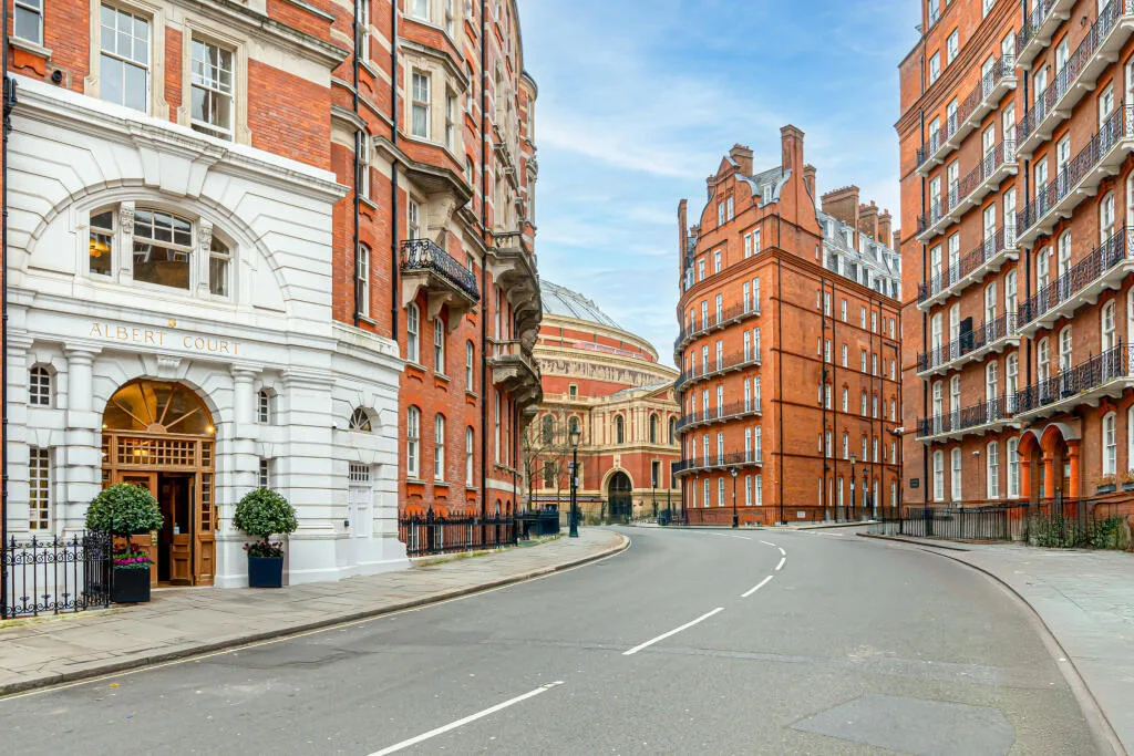 4 bedroom apartment for rent