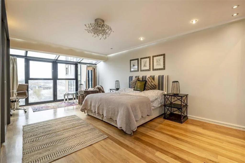 4 bedroom flat for rent