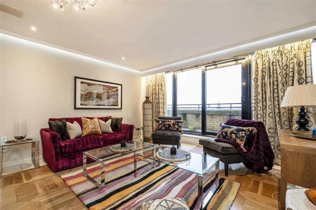 4 bedroom flat for rent