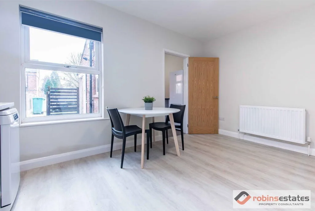 2 bedroom terraced house for rent