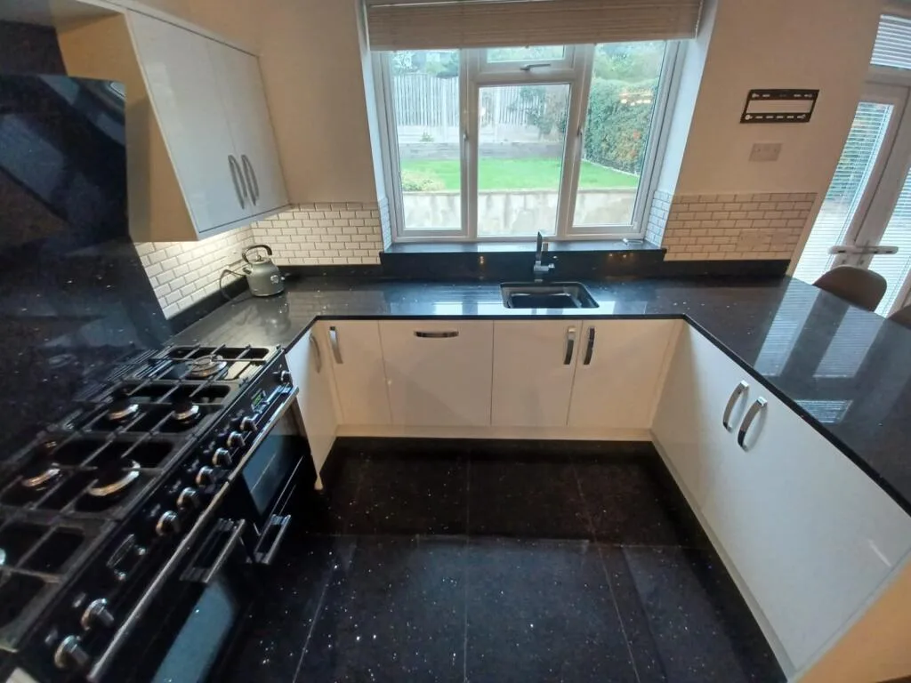 3 bedroom semi-detached house for rent