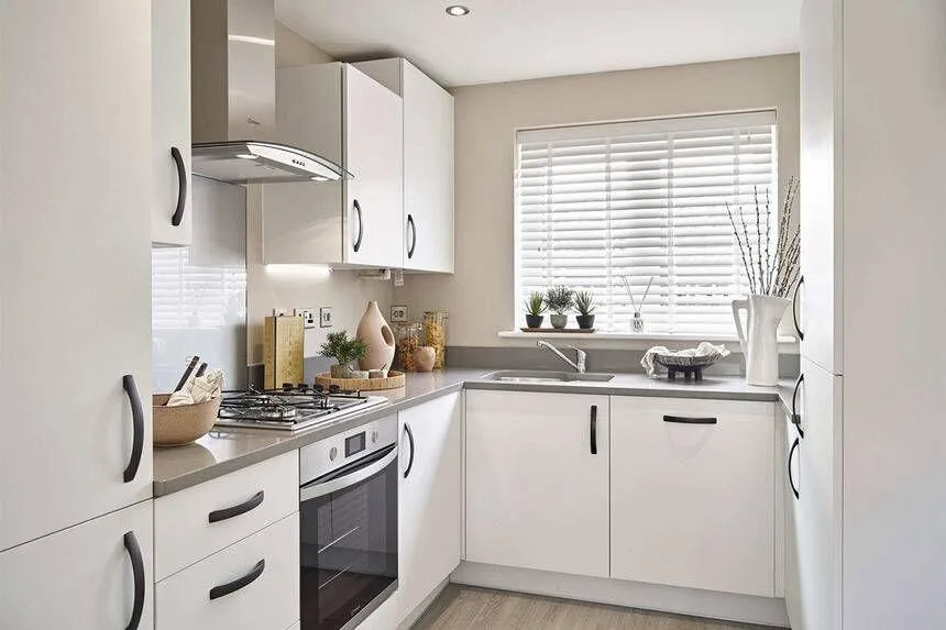 3 bedroom semi-detached house for rent