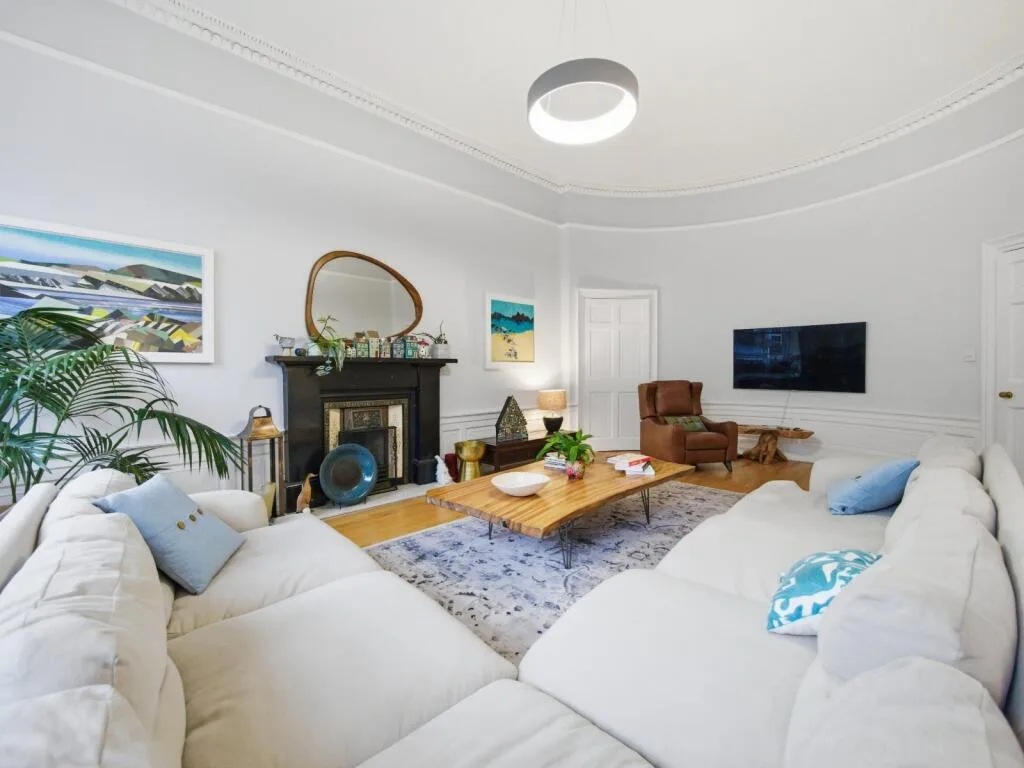 5 bedroom house for rent