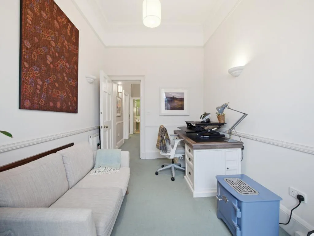 5 bedroom house for rent