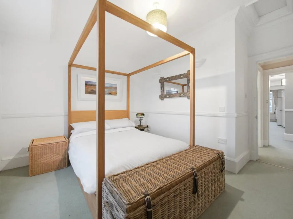 5 bedroom house for rent