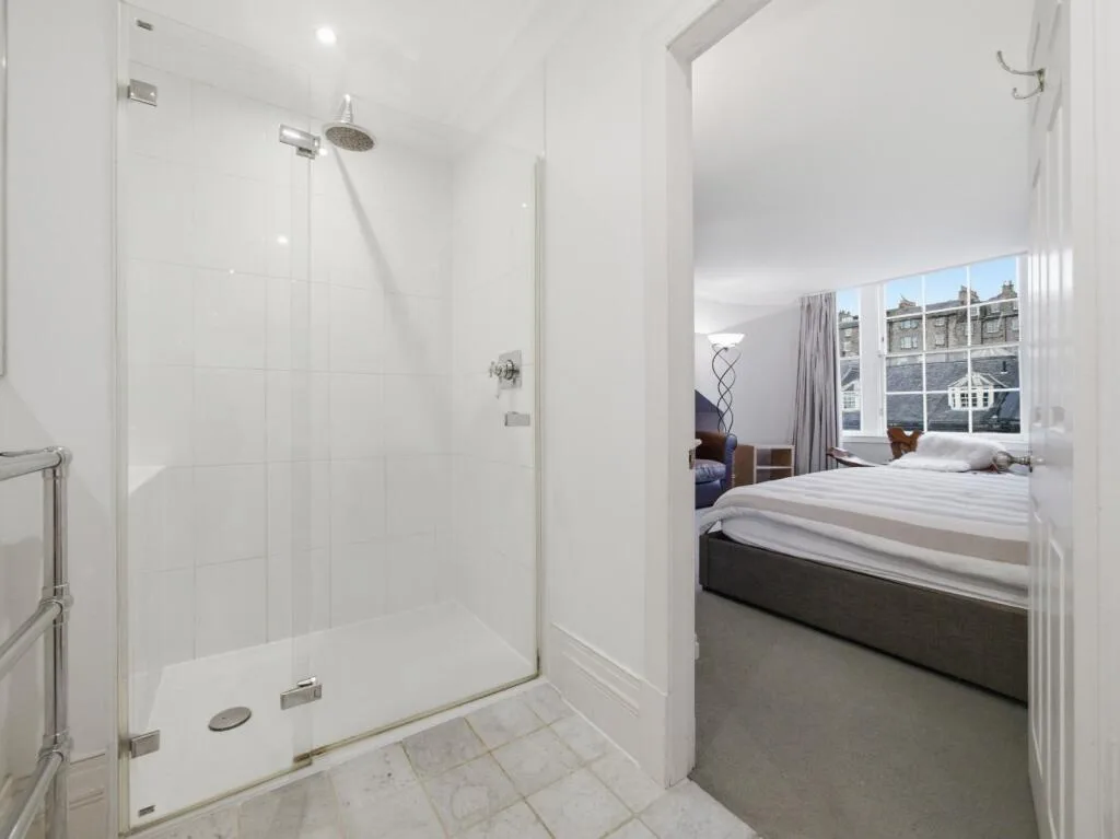 5 bedroom house for rent