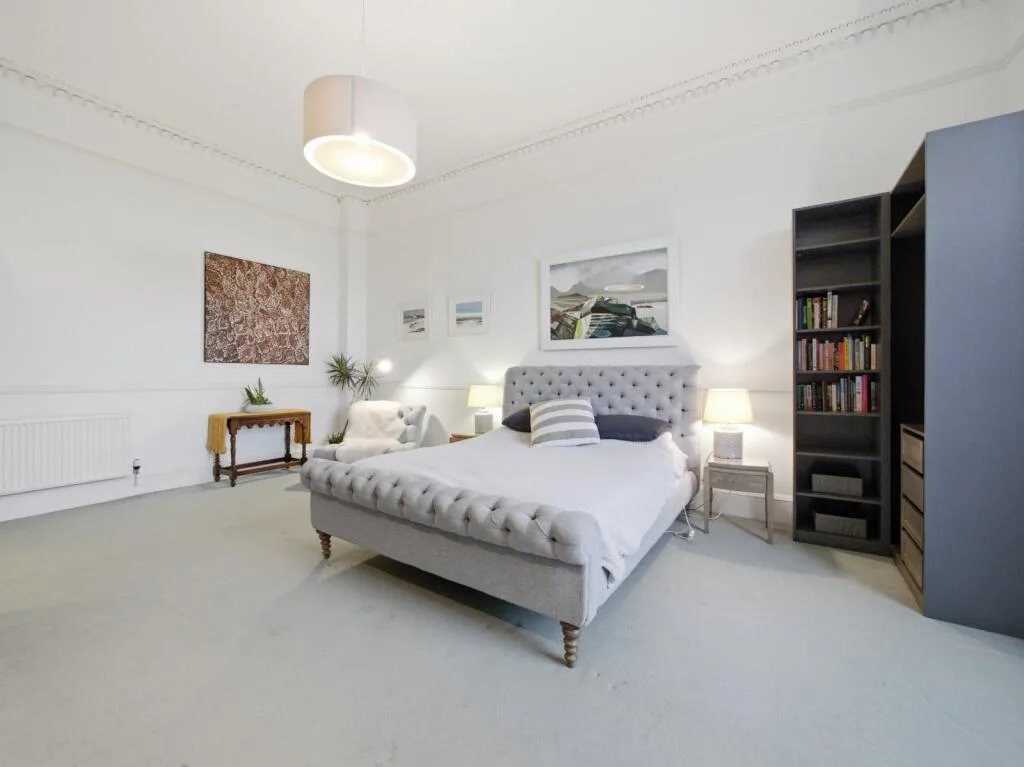 5 bedroom house for rent