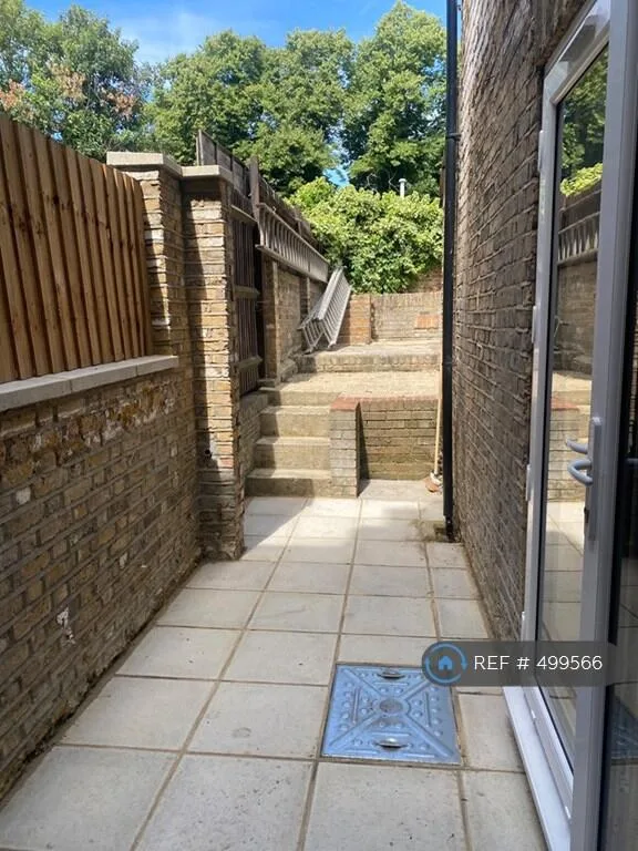 4 bedroom flat for rent