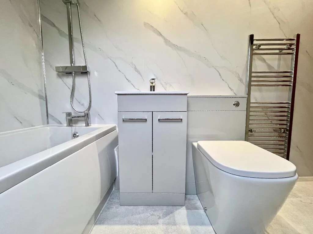 4 bedroom semi-detached house for rent