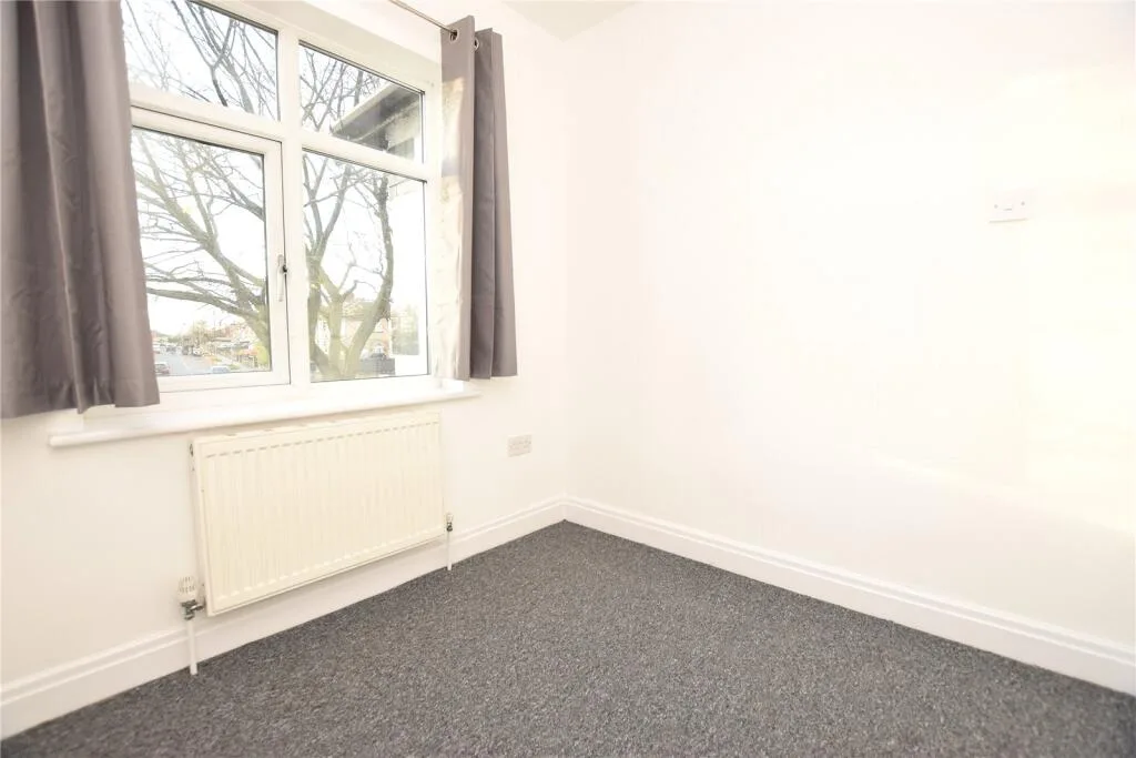 3 bedroom semi-detached house for rent