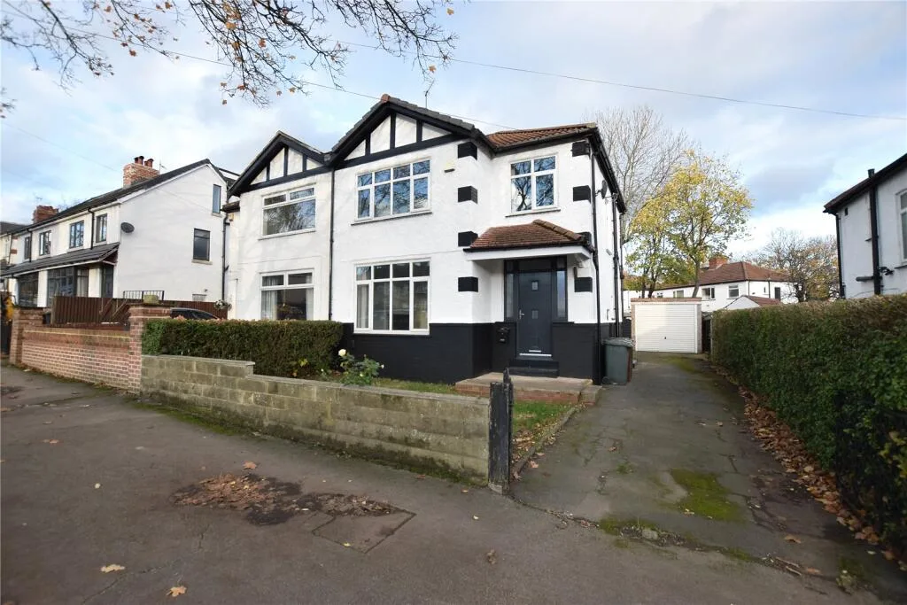 3 bedroom semi-detached house for rent