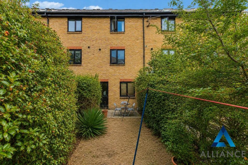 3 bedroom terraced house for rent