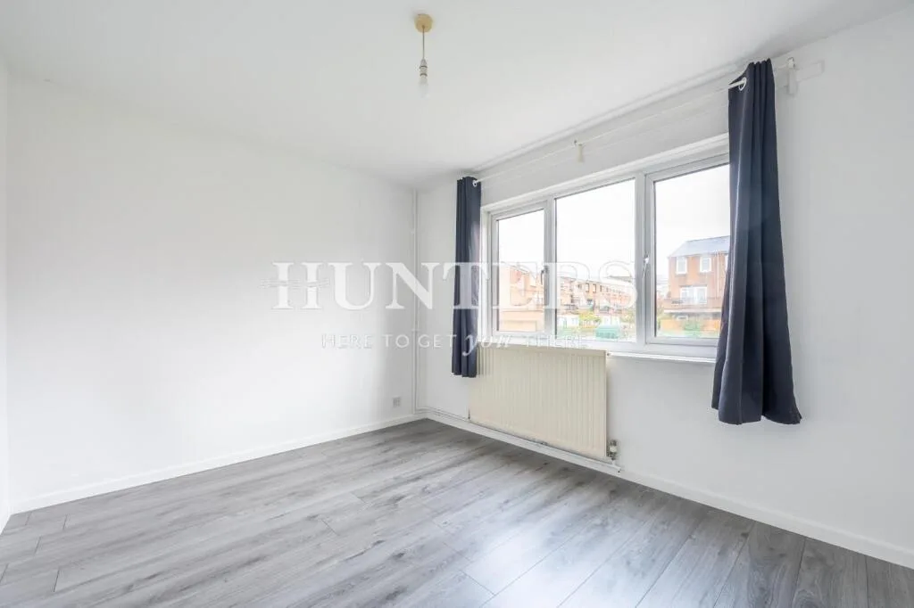 4 bedroom town house for rent
