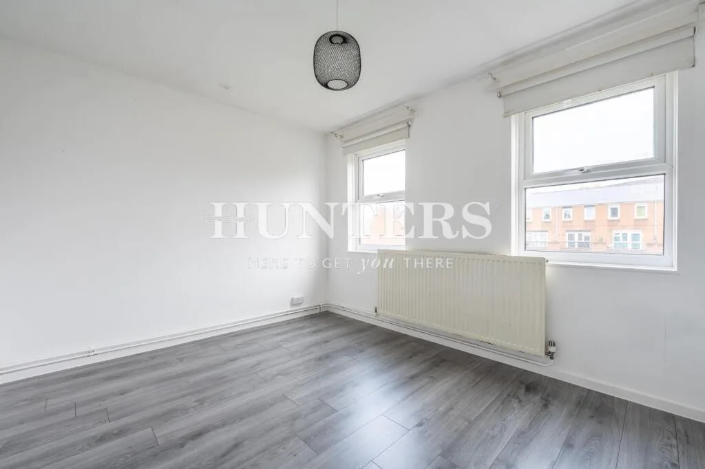 4 bedroom town house for rent