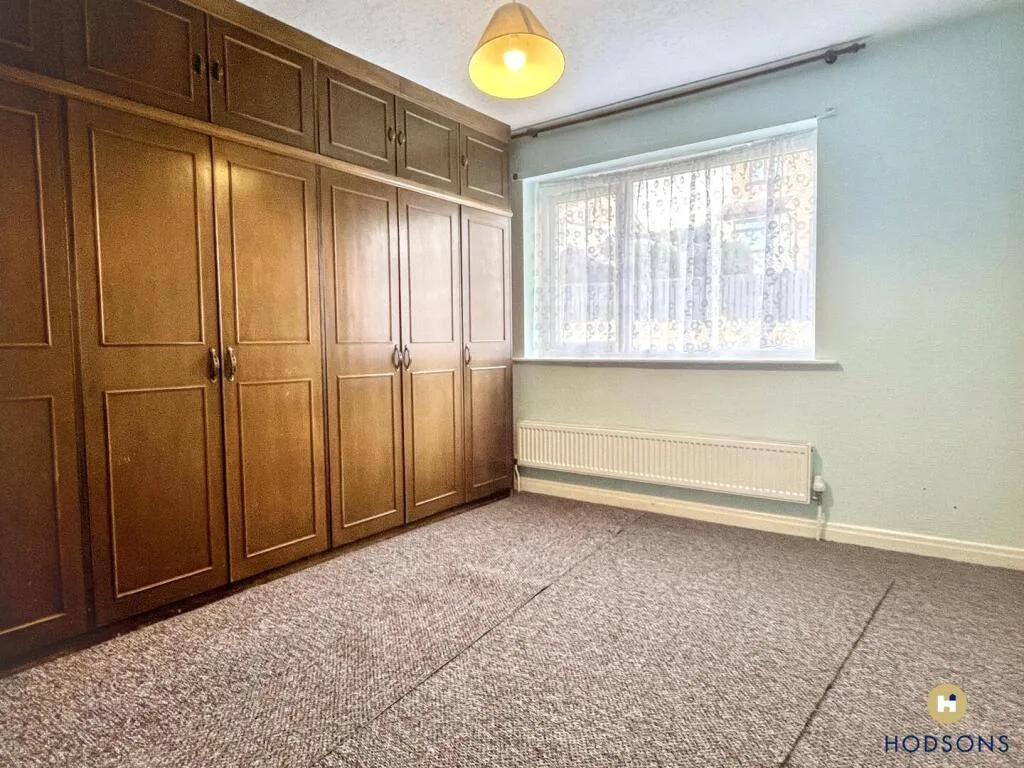 3 bedroom semi-detached house for rent