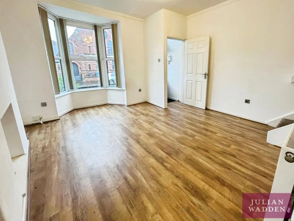 3 bedroom end of terrace house for rent