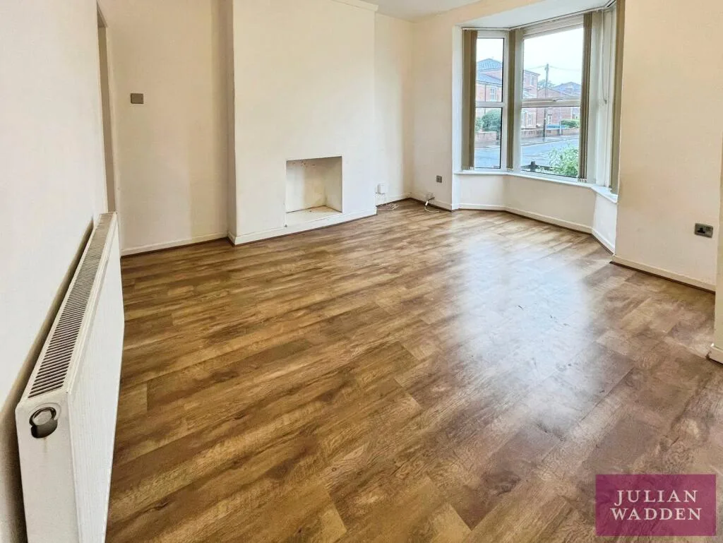 3 bedroom end of terrace house for rent