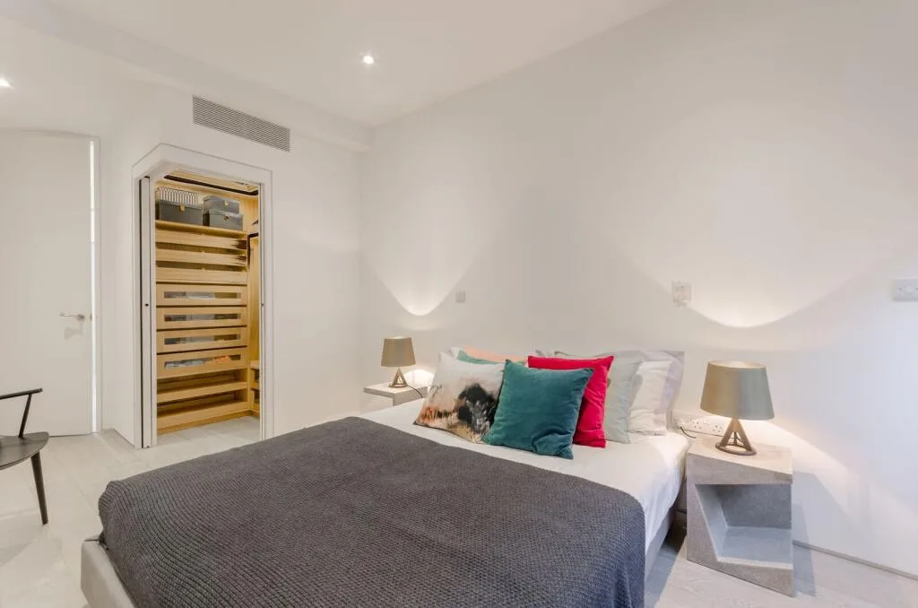 2 bedroom semi-detached house for rent
