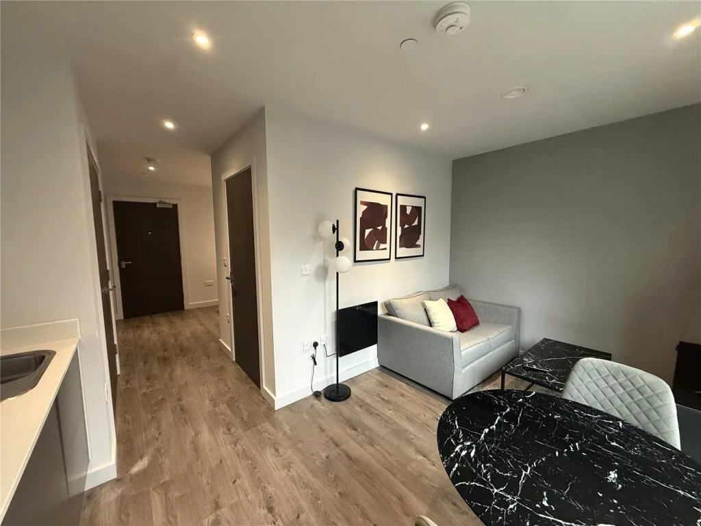 1 bedroom apartment for rent