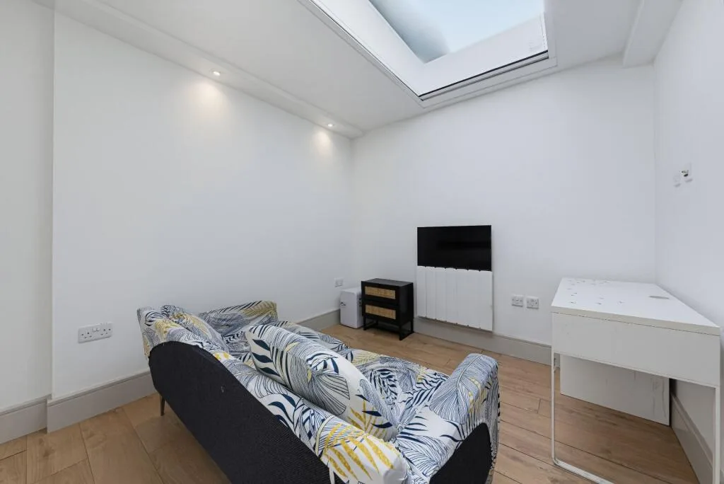 Studio apartment for rent