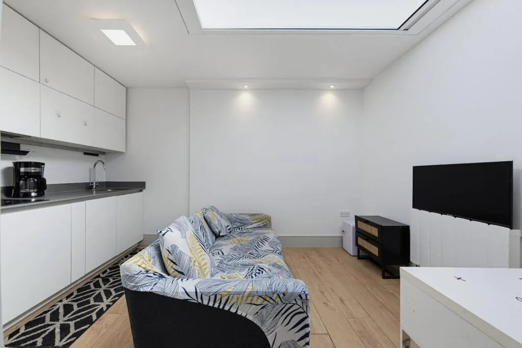Studio apartment for rent