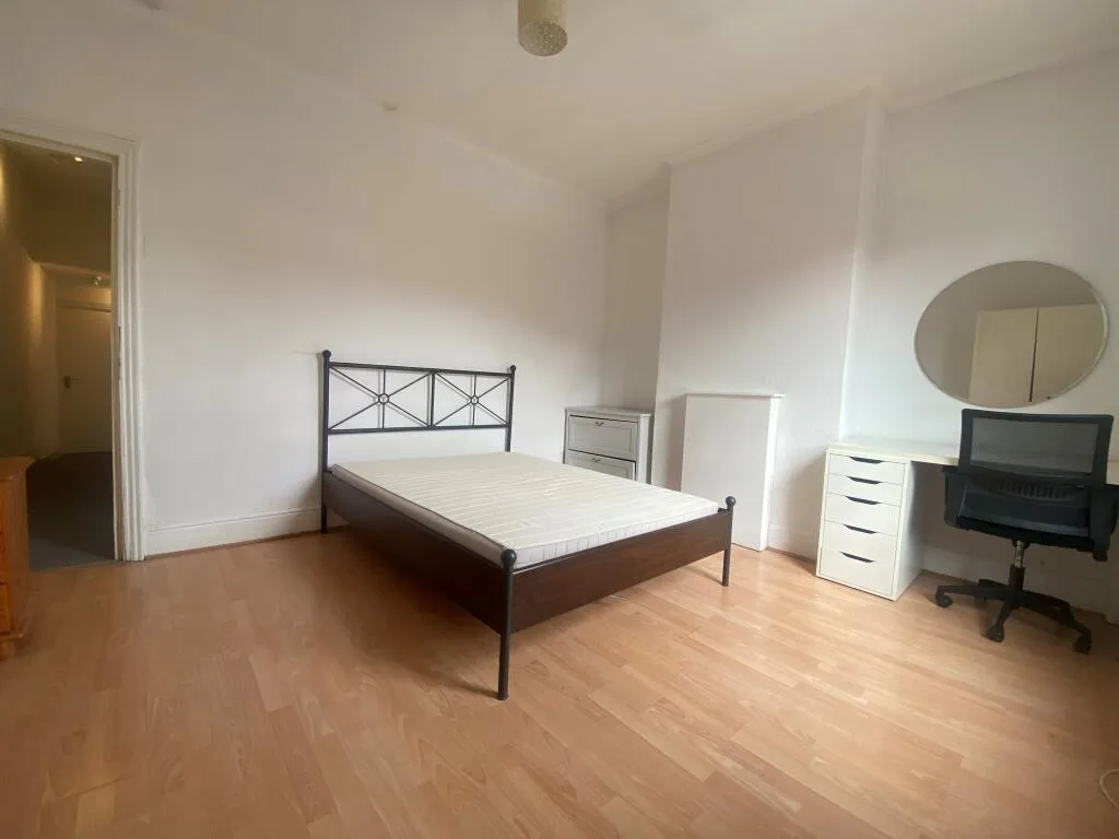 1 bedroom house for rent