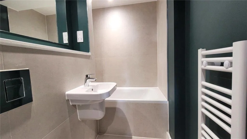 2 bedroom house for rent