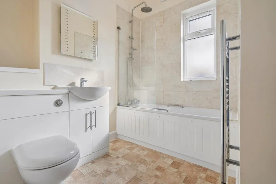 2 bedroom duplex for rent