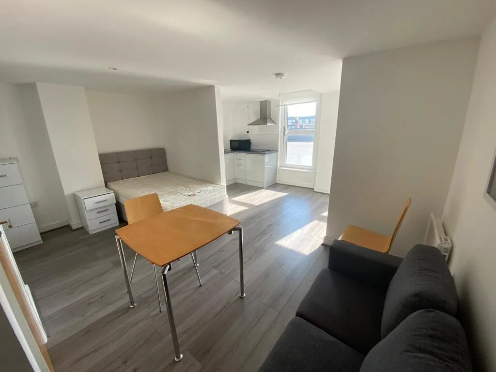 Studio apartment for rent