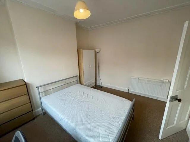 4 bedroom house for rent