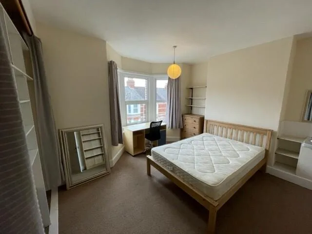 4 bedroom house for rent