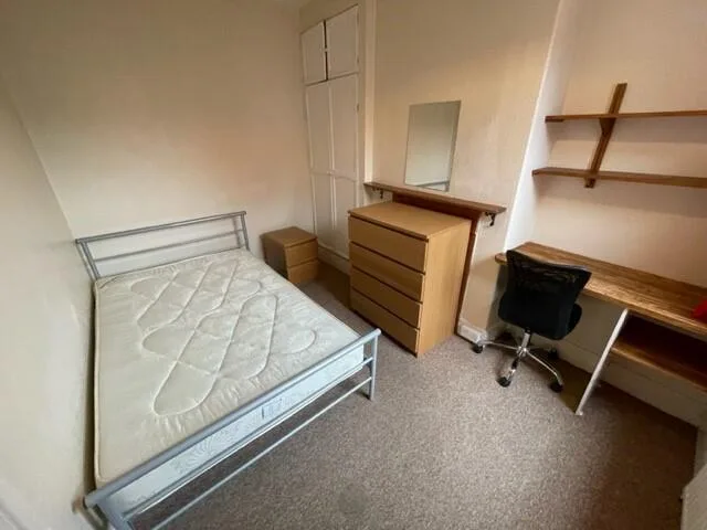 4 bedroom house for rent