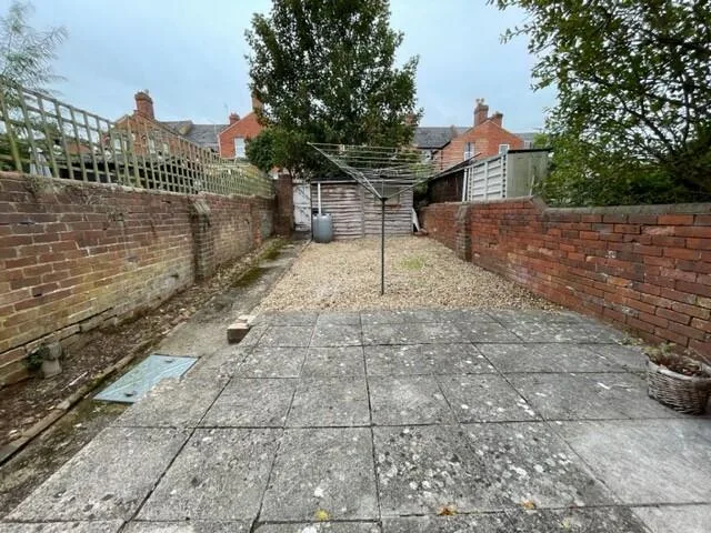 4 bedroom terraced house for rent