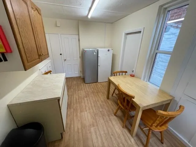 4 bedroom terraced house for rent