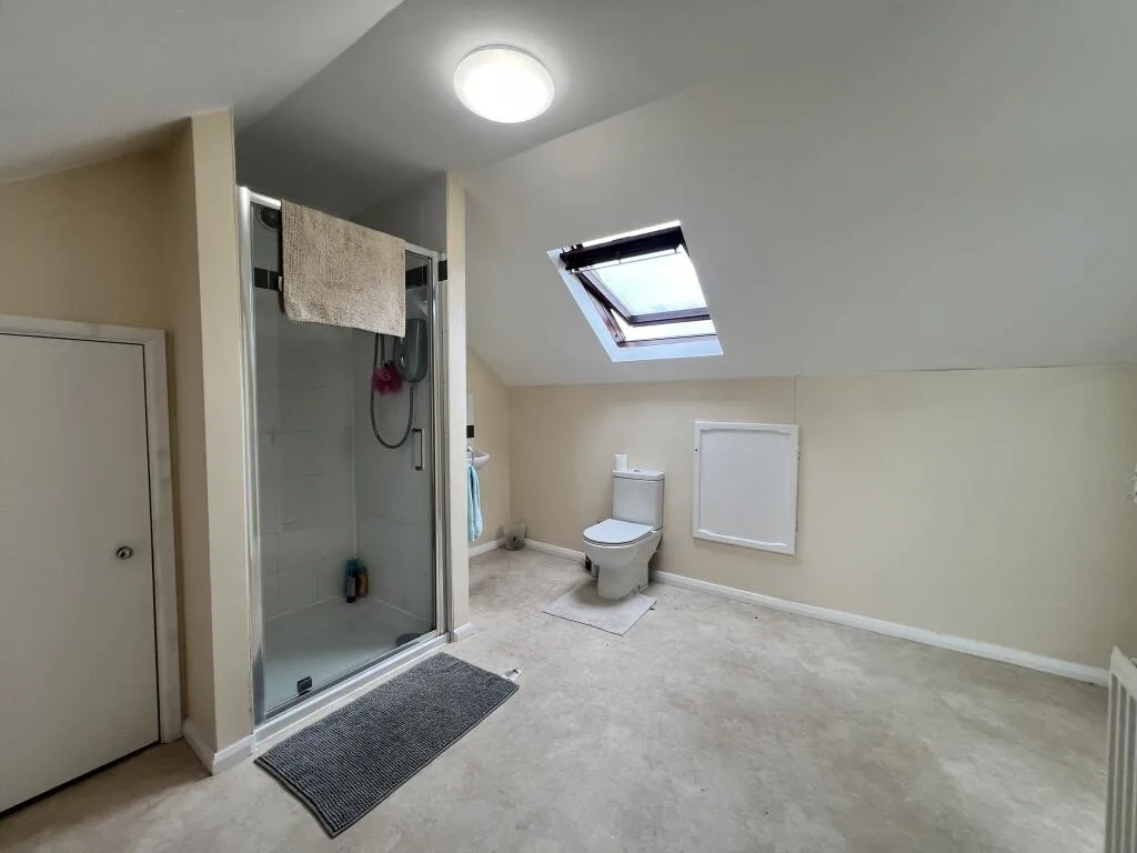 5 bedroom house for rent