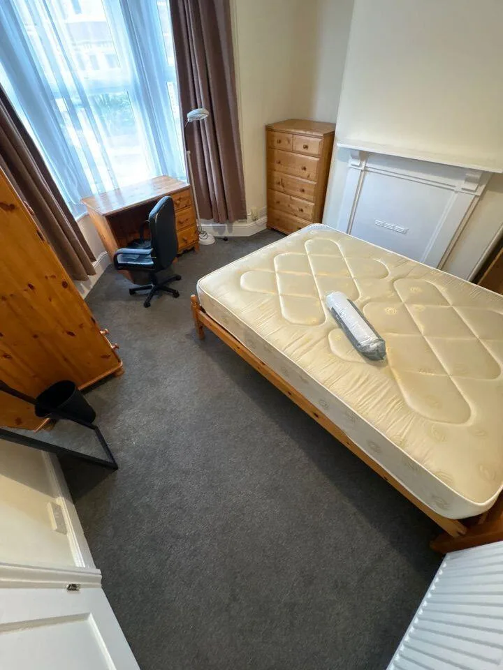 4 bedroom house for rent