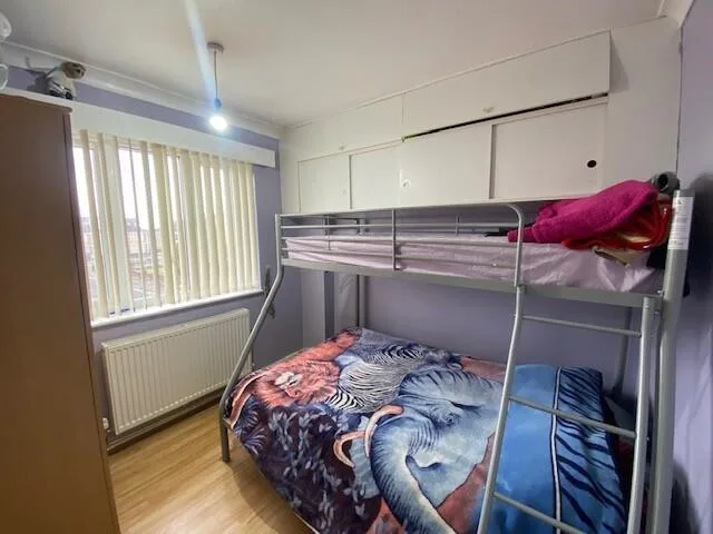 6 bedroom house for rent