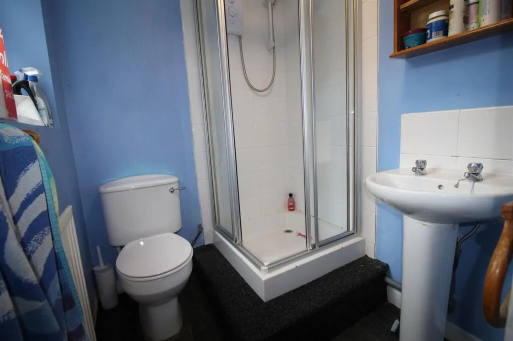 1 bedroom house of multiple occupation for rent
