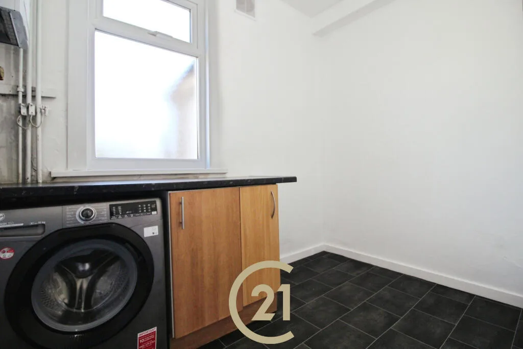 4 bedroom house for rent