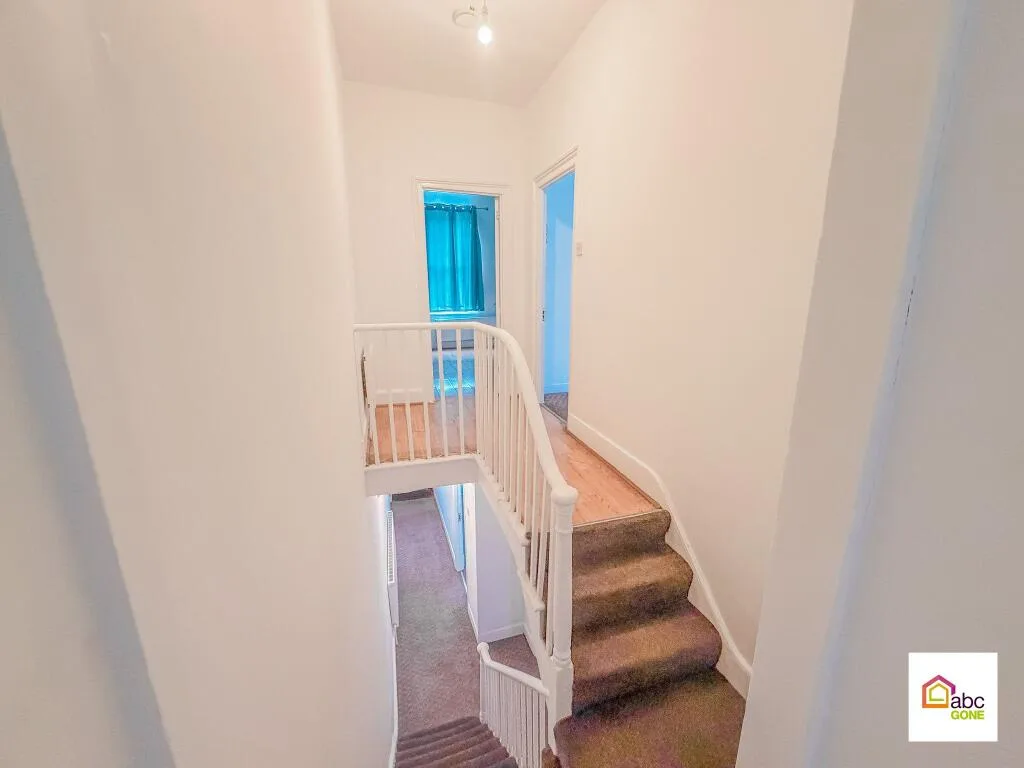 4 bedroom terraced house for rent