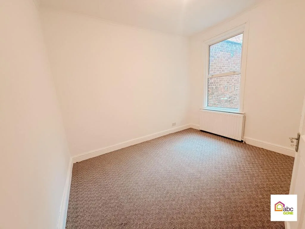 4 bedroom terraced house for rent